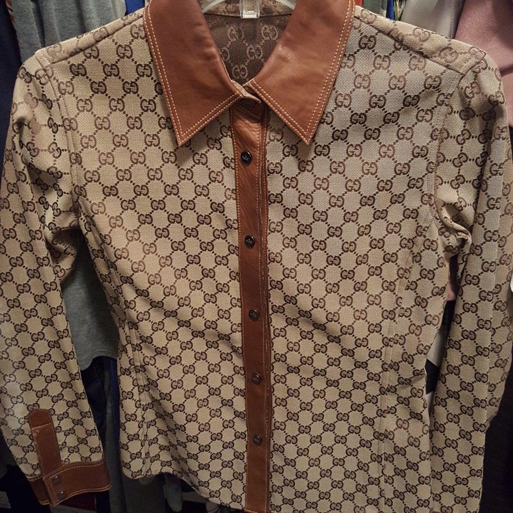 COPY - Authentic Gucci Logo shirt with leather Trim